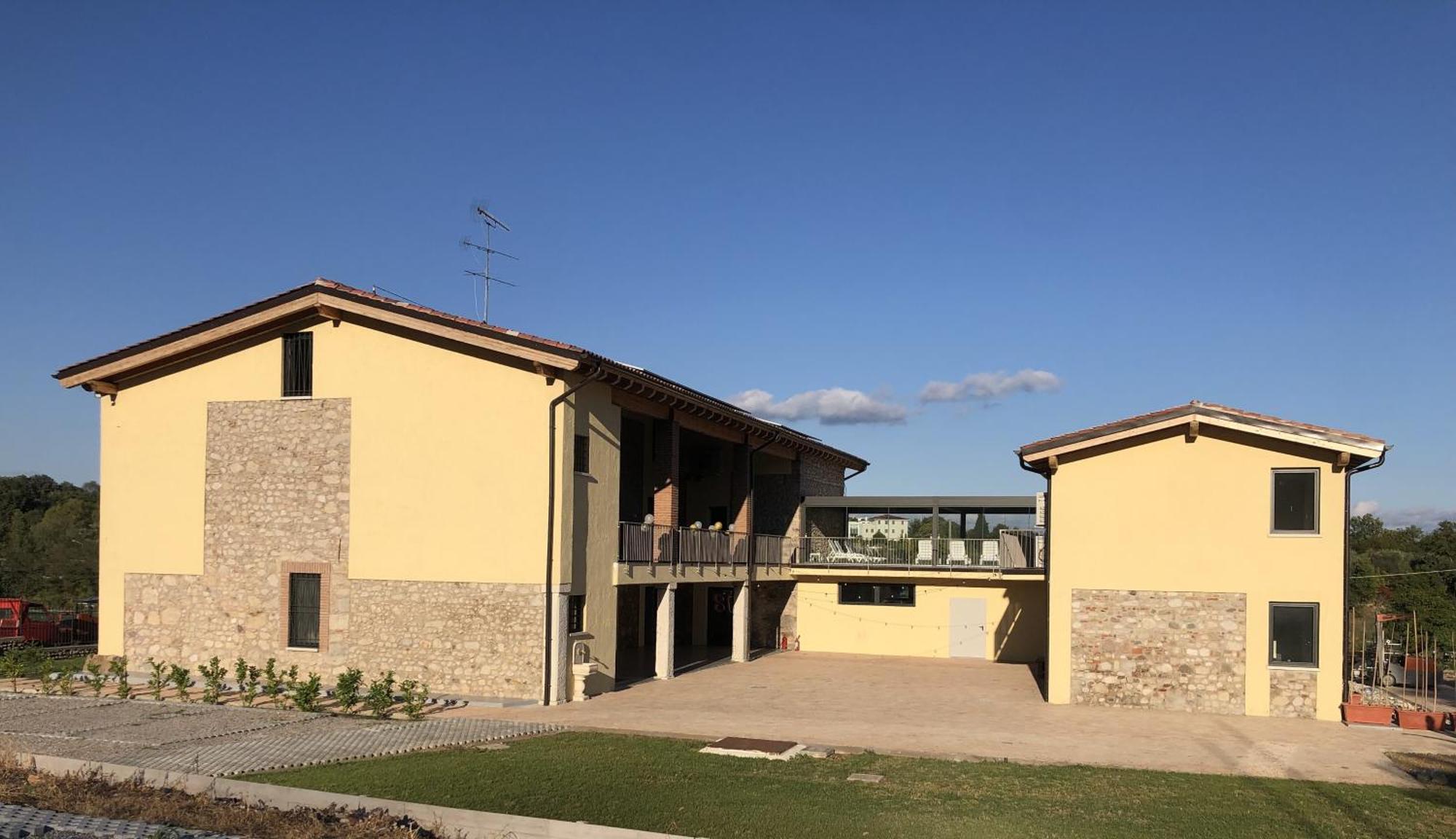 Agriturismo Al Mancino Lonato Kültér fotó
